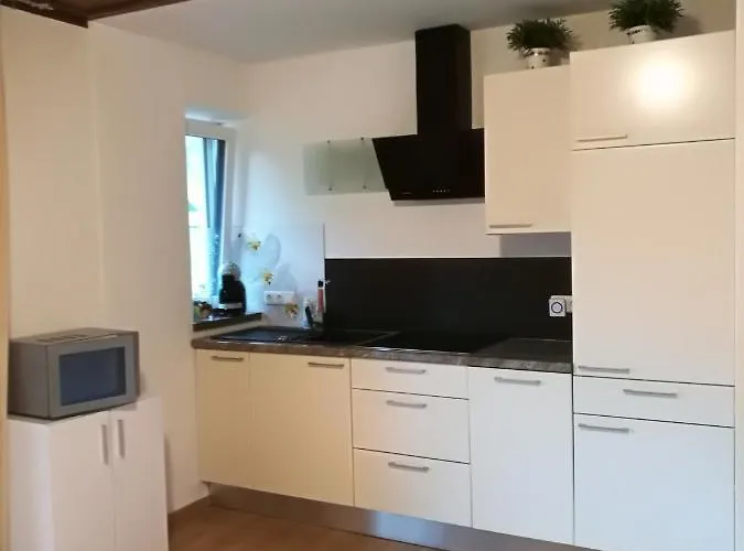 Gemuetliche 10 Minuten Vom Entfernt Appartement